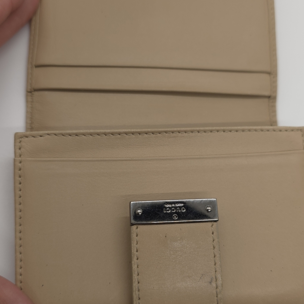 Gucci Small Wallet - image 3